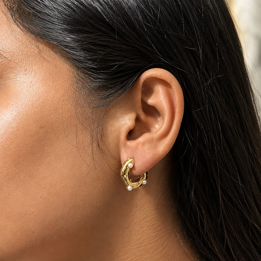 Ripple Pearl Hoops Earrings - 18K Gold Plated