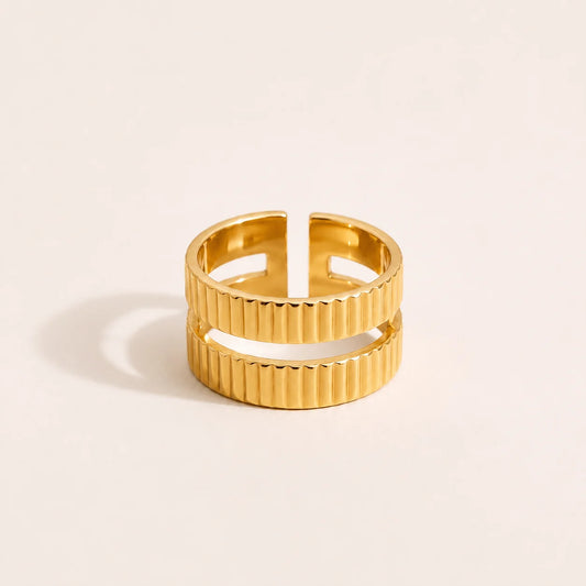 Alma Band Ring - 18K Gold Plated