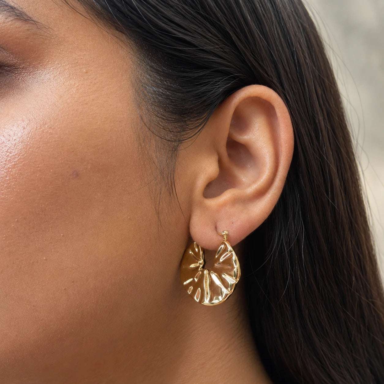 Coastline Hoops Earrings - 18K Gold Plated