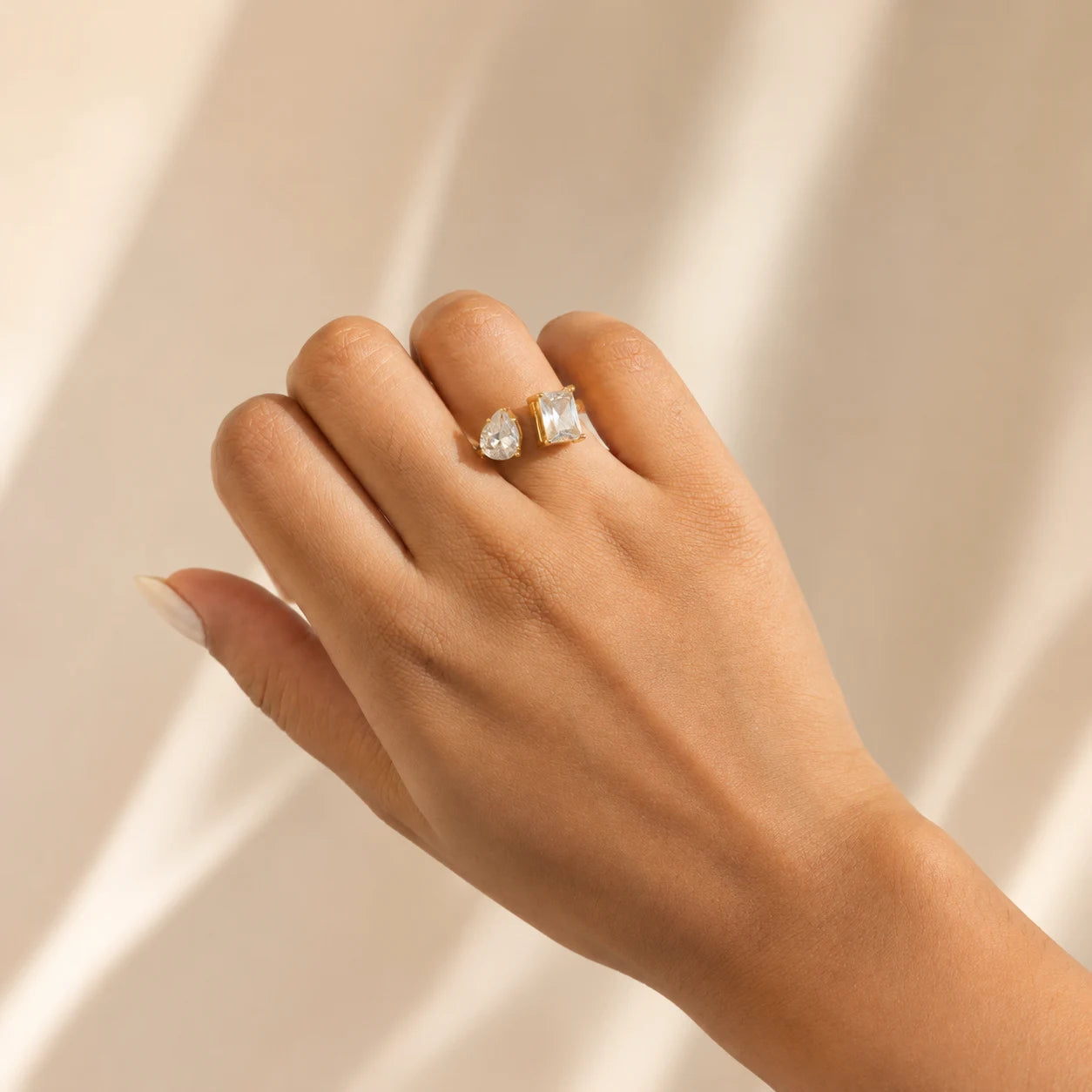 Glam Gem Ring - 18K Gold Plated