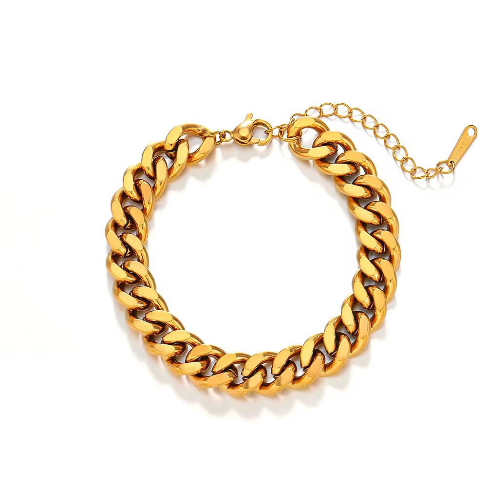 The Bold Link Bracelet