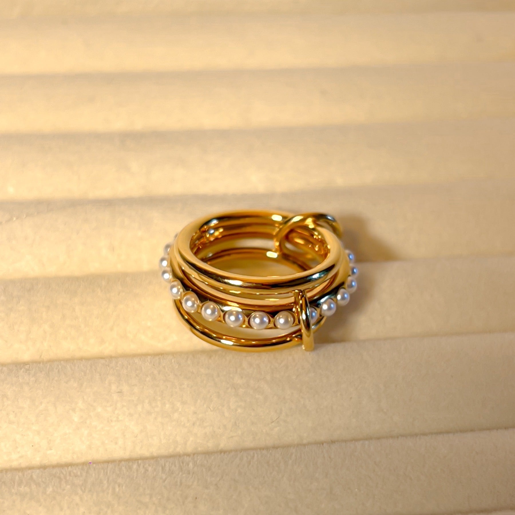 Orbit Ring