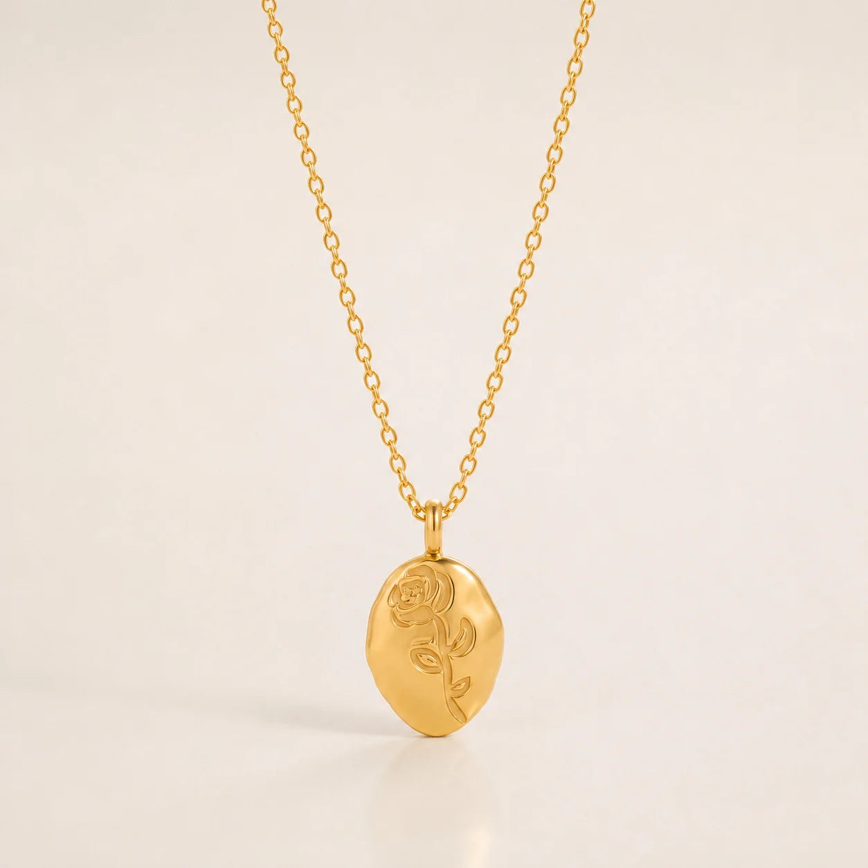 Roselle Pendant Necklace - 18K Gold Plated