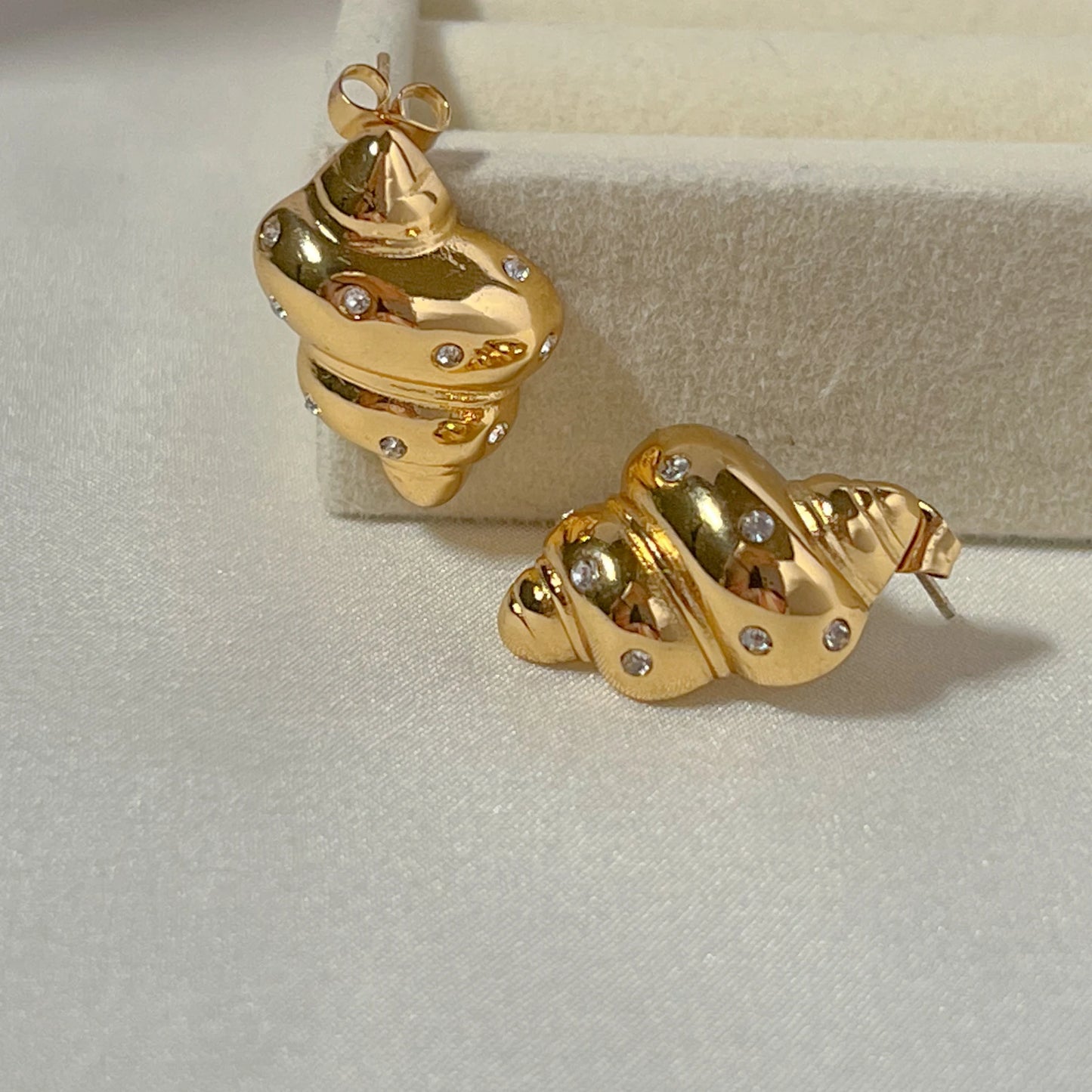 Croissant Earrings - 18K Gold Plated