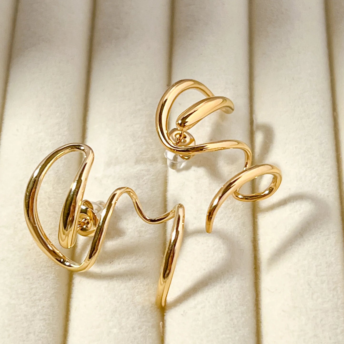 Twist Muse Earrings - 18K Gold Plated