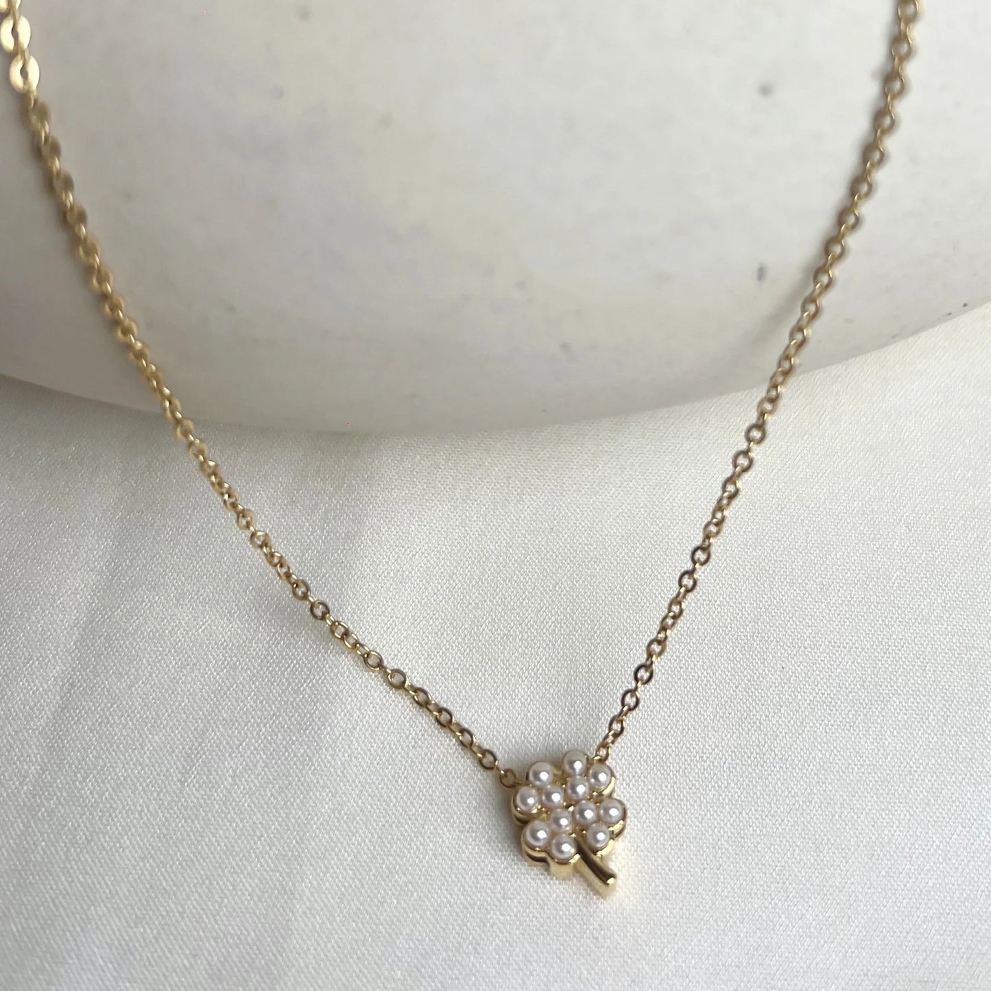 Little Blossom Necklace - 18K Gold Plated