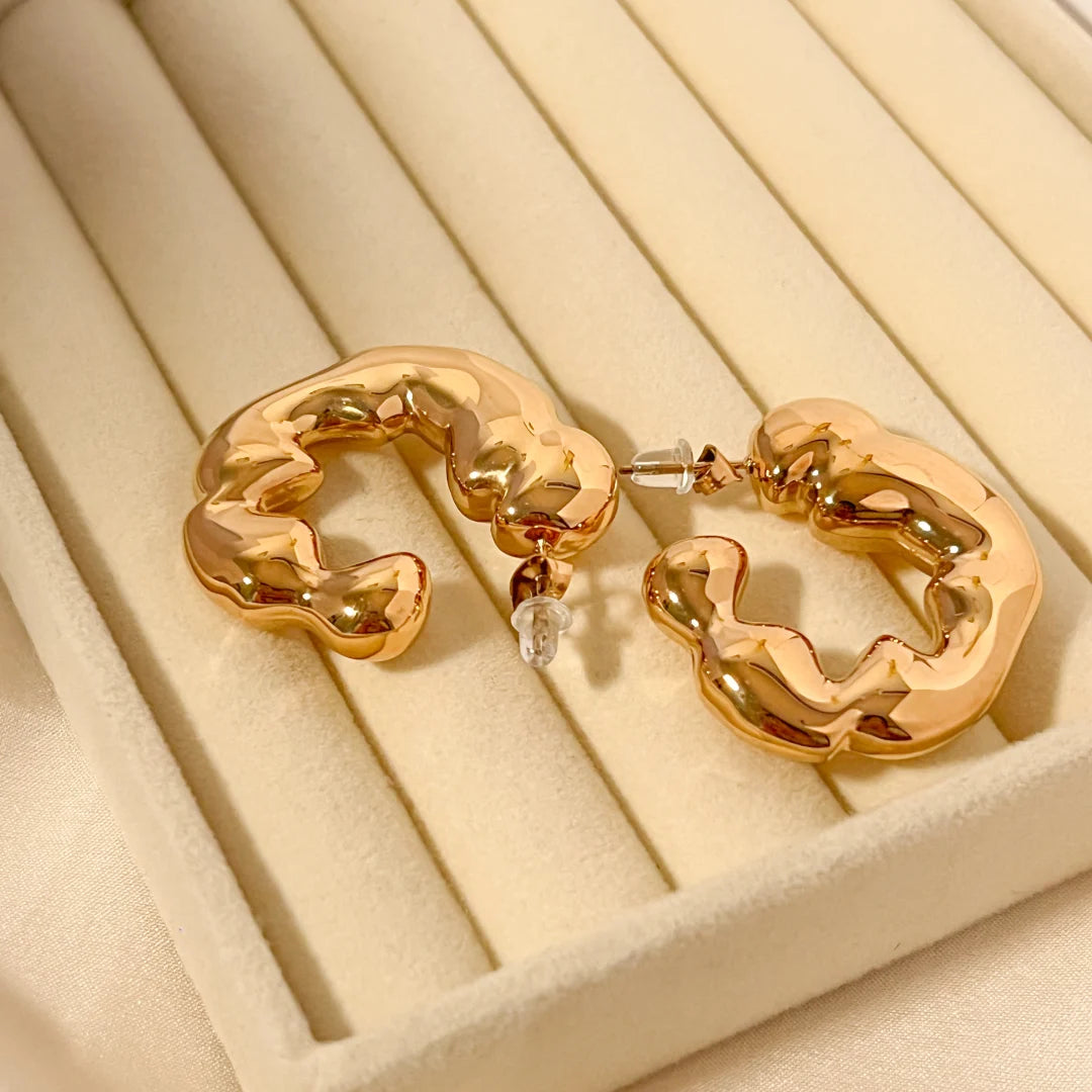 Echo Hoops Earrings - 18K Gold Plated