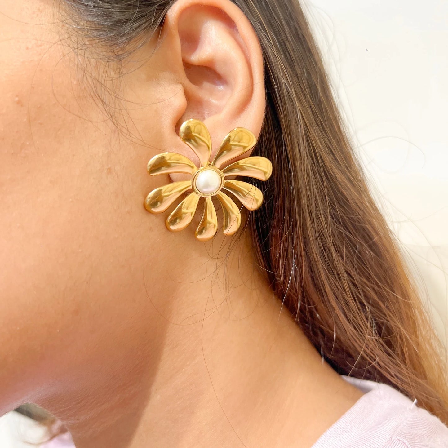 Aurelia Bloom Earrings - 18K Gold Plated