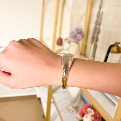 Sun & Moon Bangle - 18K Gold Plated