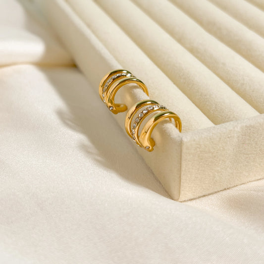 Double Orbit Ear Cuff - 18K Gold Plated
