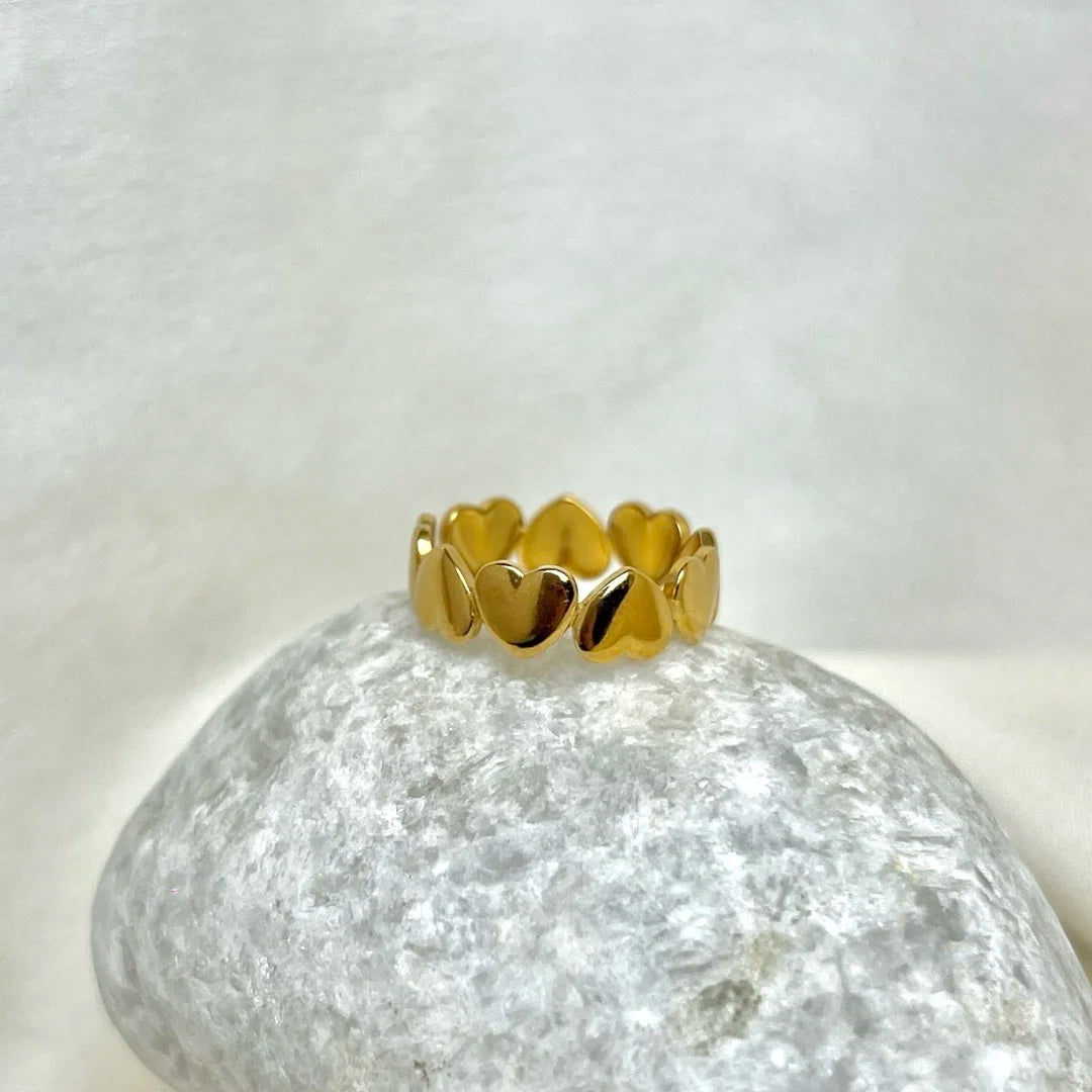 Nysa Heart Ring - 18K Gold Plated