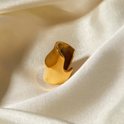 Zyra Ear Cuff - 18K Gold Plated